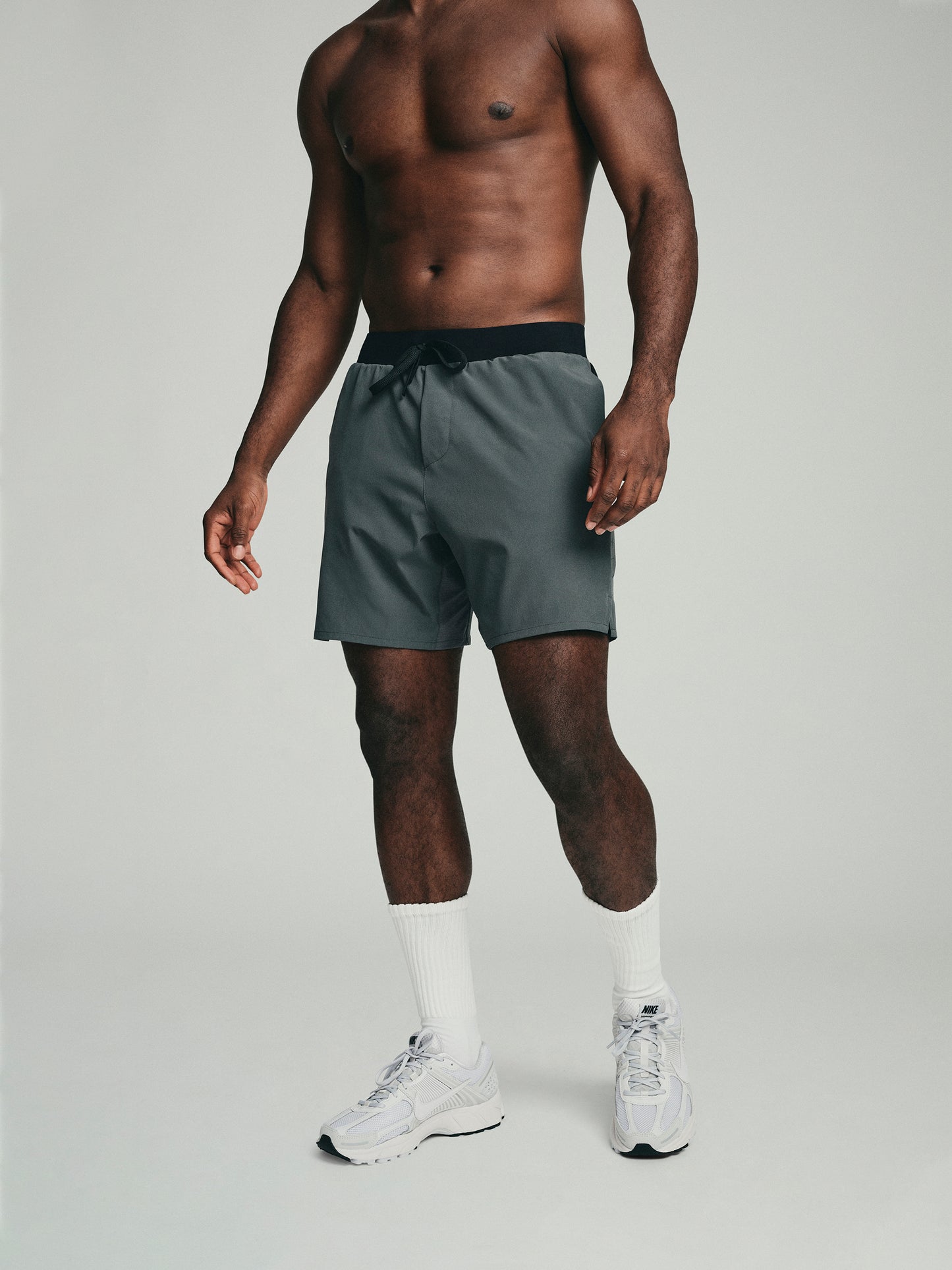 Core Short - Charcoal