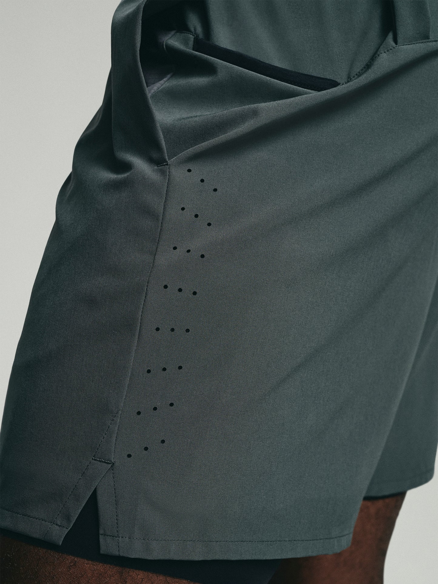 Core Short - Charcoal