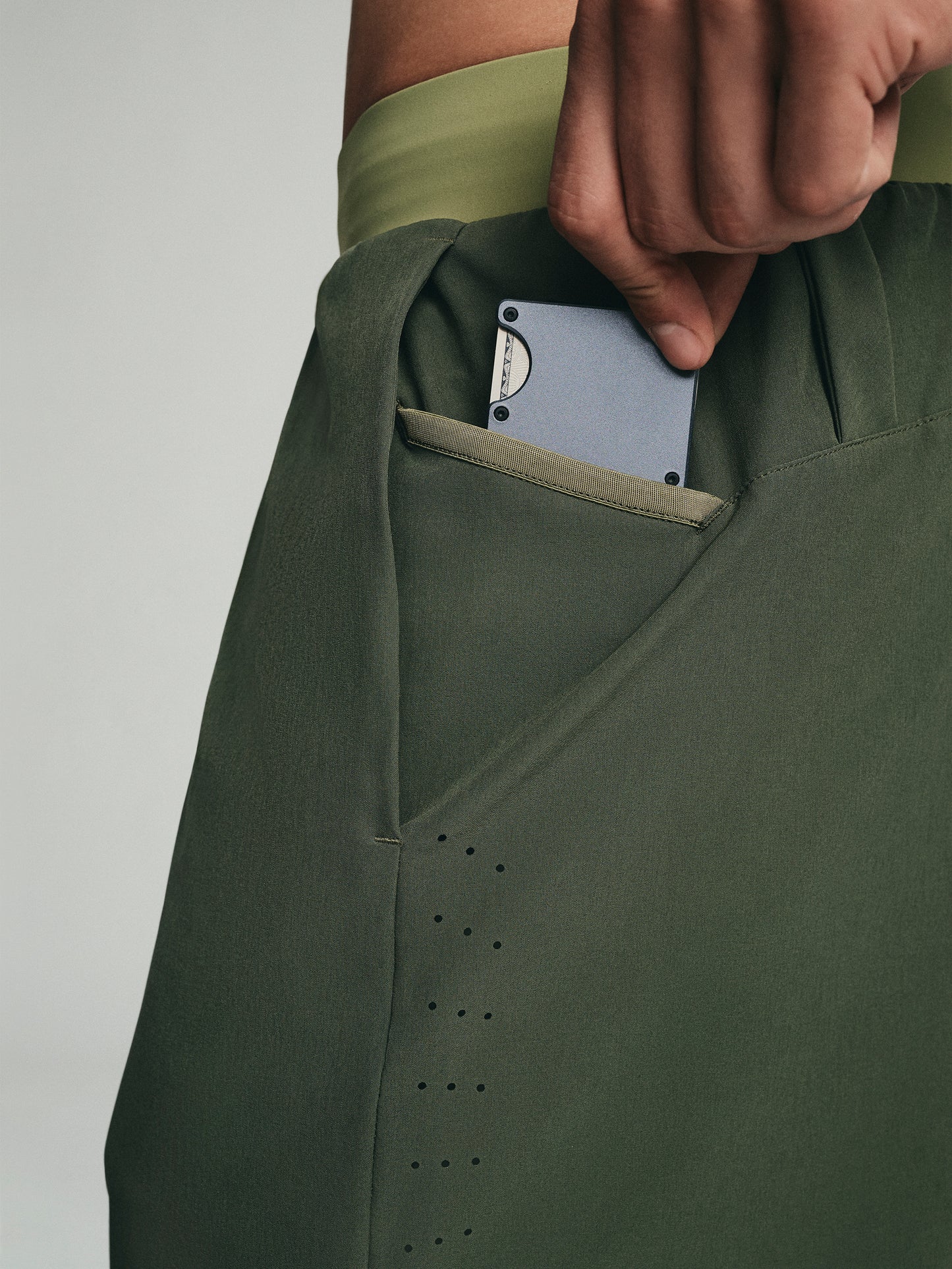 Core Short - Olive